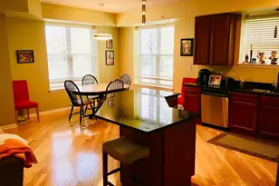 77 N Quentin Rd, Palatine, IL 60067 - Photo 4