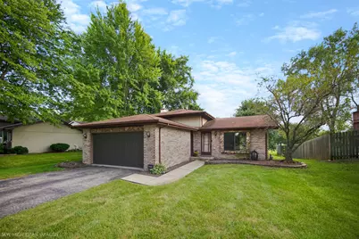 2211 Jackson Branch Drive, New Lenox, IL 60451 - Photo 2