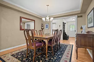 777 Cherokee Rd, Lake Forest, IL 60045 - Photo 8
