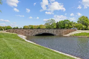 784 Leicester Rd, Elk Grove Village, IL 60007 - Photo 24