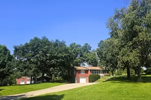 600 Timber Creek Rd, Dixon, IL 61021 - Photo 2