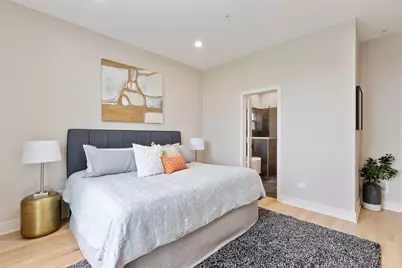 5689 N Lincoln Avenue #4S, Chicago, IL 60659 - Photo 8
