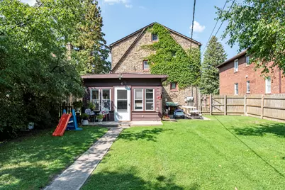 1033 W Atlantic Avenue, Waukegan, IL 60085 - Photo 38