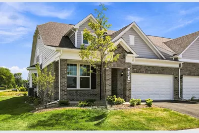 6201 Links Drive #24001, Woodridge, IL 60517 - Photo 2