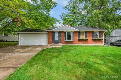 364 E Lincoln Avenue, Glendale Heights, IL 60139 - Photo 1