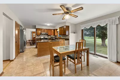 1384 President Street, Glendale Heights, IL 60139 - Photo 10
