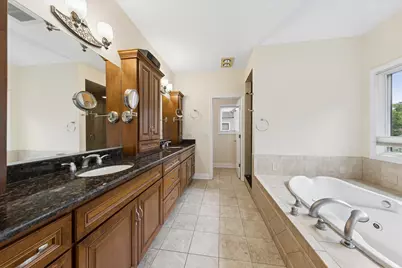 158 E Columbia Avenue, Elmhurst, IL 60126 - Photo 24