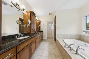 158 E Columbia Ave, Elmhurst, IL 60126 - Photo 24