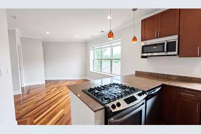 7229 N Rogers Avenue #3, Chicago, IL 60645 - Photo 4