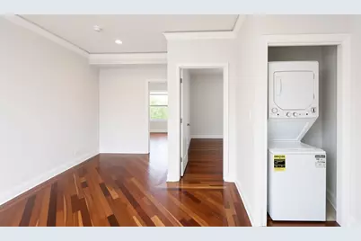 7229 N Rogers Avenue #3, Chicago, IL 60645 - Photo 12