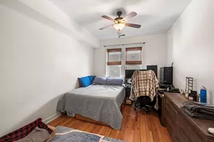 3224 W Berteau Ave, Chicago, IL 60618 - Photo 10