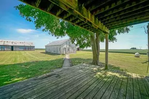927 N Valentine Rd, Polo, IL 61064 - Photo 38
