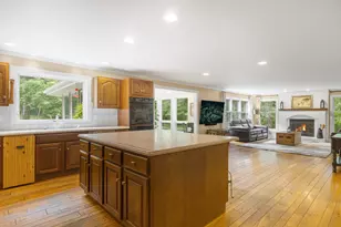 8310 Mason Hill Rd, Woodstock, IL 60098 - Photo 6