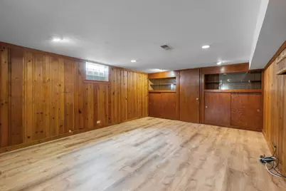 8663 Gross Point Road, Skokie, IL 60077 - Photo 18