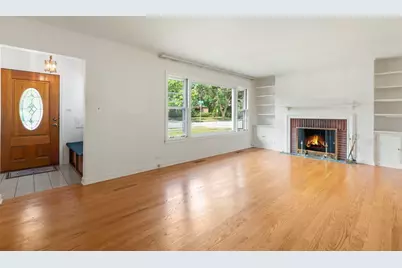 8663 Gross Point Road, Skokie, IL 60077 - Photo 2