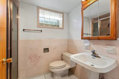 8663 Gross Point Road, Skokie, IL 60077 - Photo 16