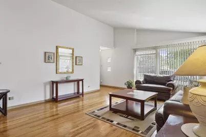9232 Parkside Avenue, Oak Lawn, IL 60453 - Photo 4