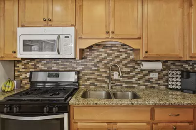 9232 Parkside Avenue, Oak Lawn, IL 60453 - Photo 14