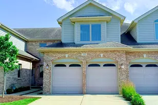 168 Mayo Ct, Elmhurst, IL 60126 - Photo 1