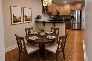 168 Mayo Ct, Elmhurst, IL 60126 - Photo 8