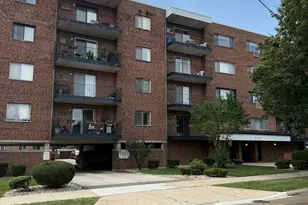 205 W Miner St, Arlington Heights, IL 60005 - Photo 1