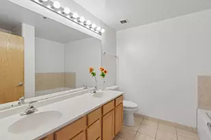 41 E 8th St, Chicago, IL 60605 - Photo 16