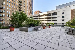 41 E 8th St, Chicago, IL 60605 - Photo 32