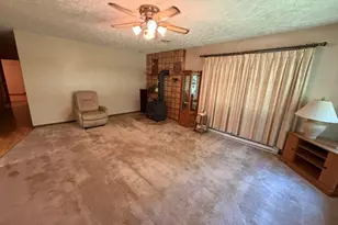 13698 W 4250N Rd, Essex, IL 60935 - Photo 6