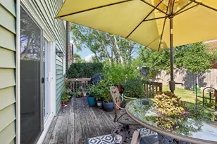 793 Lakeside Cir Dr, Wheeling, IL 60090 - Photo 32