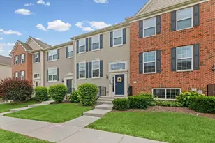 300 Lionel Dr, Grayslake, IL 60030 - Photo 1