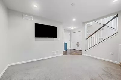 300 Lionel Drive, Grayslake, IL 60030 - Photo 24