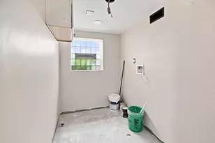 4833 W Gladys Ave, Chicago, IL 60644 - Photo 32