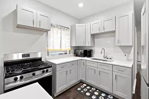 4833 W Gladys Ave, Chicago, IL 60644 - Photo 10