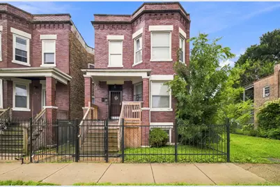 4833 W Gladys Avenue, Chicago, IL 60644 - Photo 1