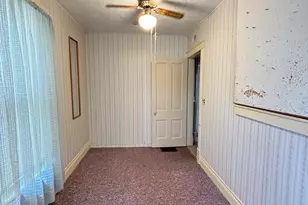 111 N Adams St, Carthage, IL 62321 - Photo 34