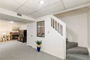 404 Shoreline Rd, Lake Barrington, IL 60010 - Photo 24