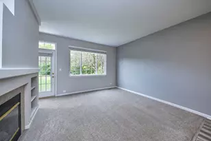 32103 Millard Circle, Warrenville, IL 60555 - Photo 14