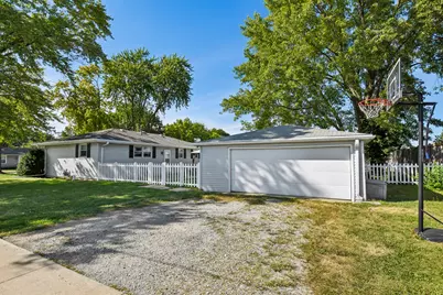 101 Newton Drive, Morris, IL 60450 - Photo 4