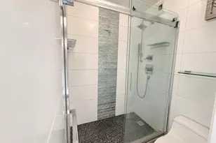 1660 N La Salle Dr, Chicago, IL 60614 - Photo 14