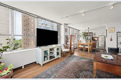 655 W Irving Park Road #702, Chicago, IL 60613 - Photo 6