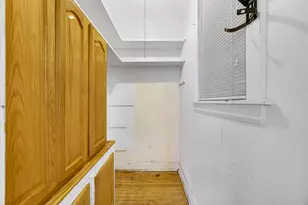 5753 N Washtenaw Ave, Chicago, IL 60659 - Photo 8