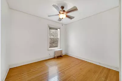 5753 N Washtenaw Avenue, Chicago, IL 60659 - Photo 10