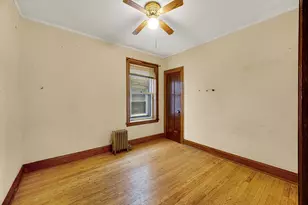 5753 N Washtenaw Ave, Chicago, IL 60659 - Photo 22