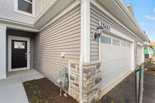 25650 W Wakefield Dr, Plainfield, IL 60544 - Photo 2