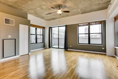 1122 W Catalpa Avenue #402, Chicago, IL 60640 - Photo 2