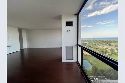 4343 N Clarendon Avenue #2010, Chicago, IL 60613 - Photo 4