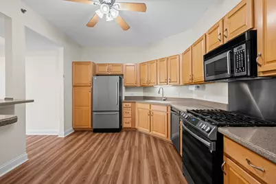 3115 Town Square Drive #408, Rolling Meadows, IL 60008 - Photo 4