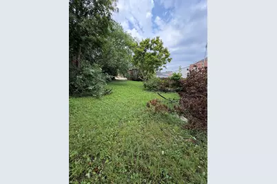 9152 S Dauphin Avenue, Chicago, IL 60619 - Photo 1