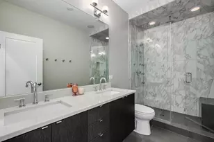 2544 W Warren Blvd, Chicago, IL 60612 - Photo 16