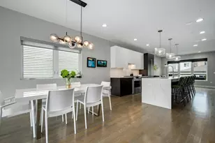 2544 W Warren Blvd, Chicago, IL 60612 - Photo 2